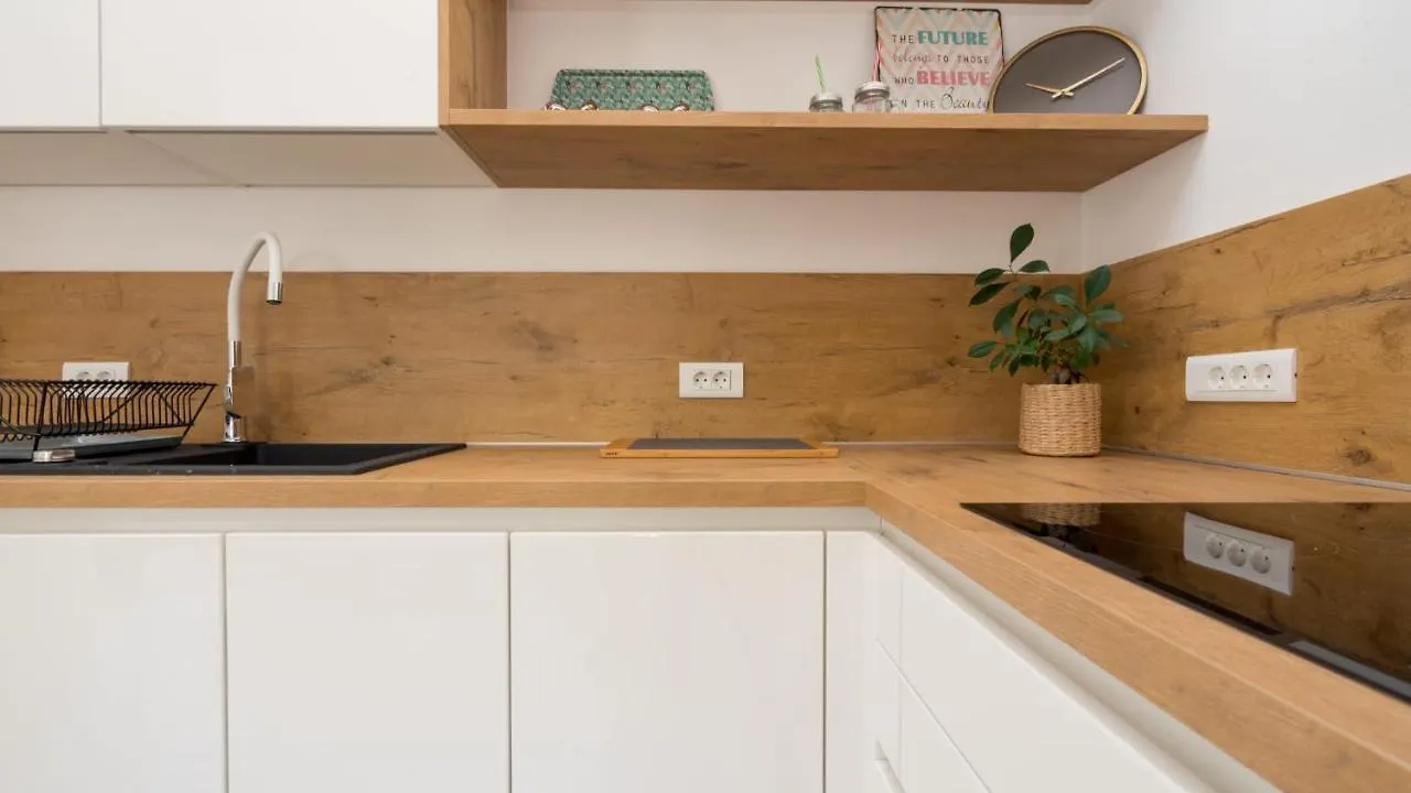 Apartman Lis Pomer
